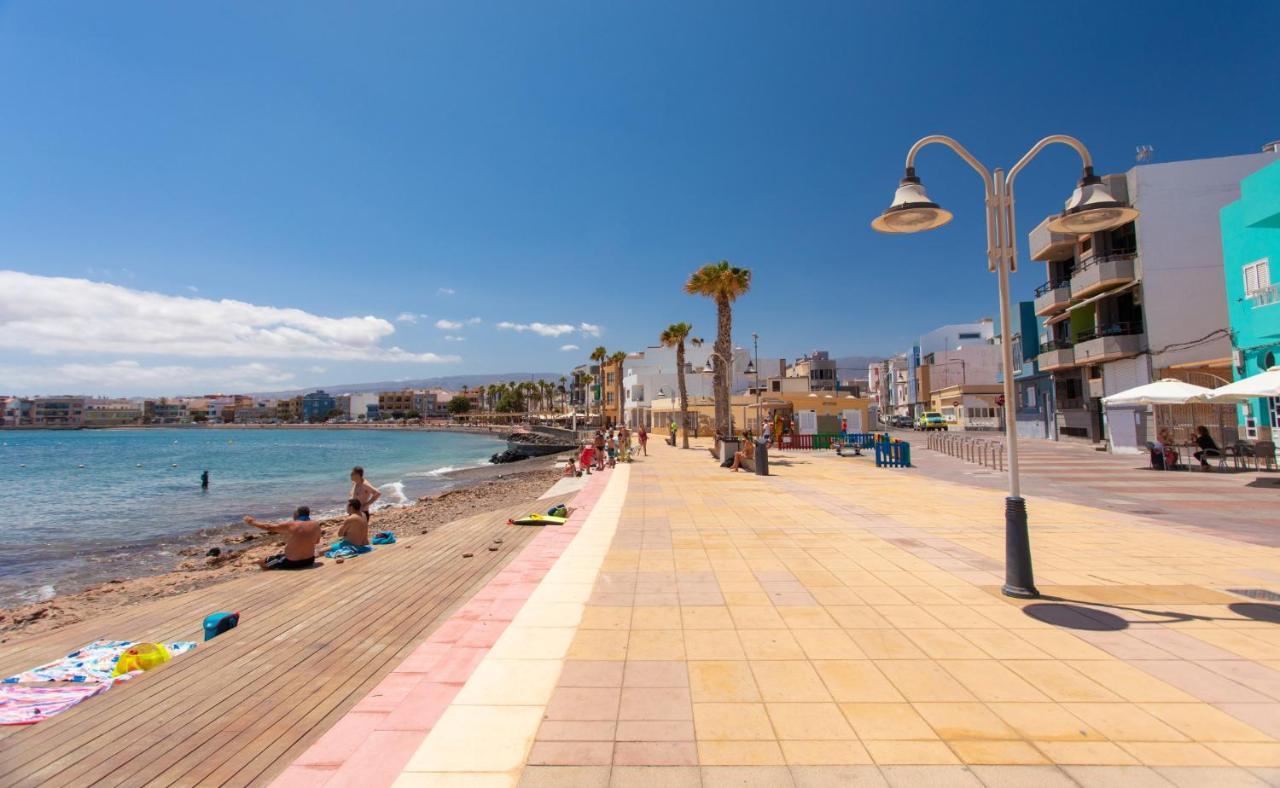 Arinaga Colors, Tu Casa En La Playaアパートメント エクステリア 写真