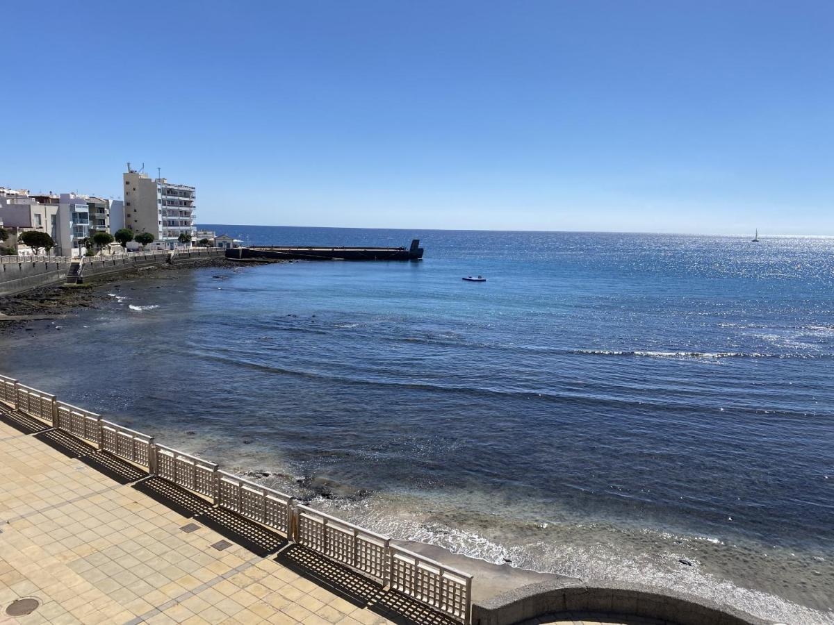 Arinaga Colors, Tu Casa En La Playaアパートメント エクステリア 写真